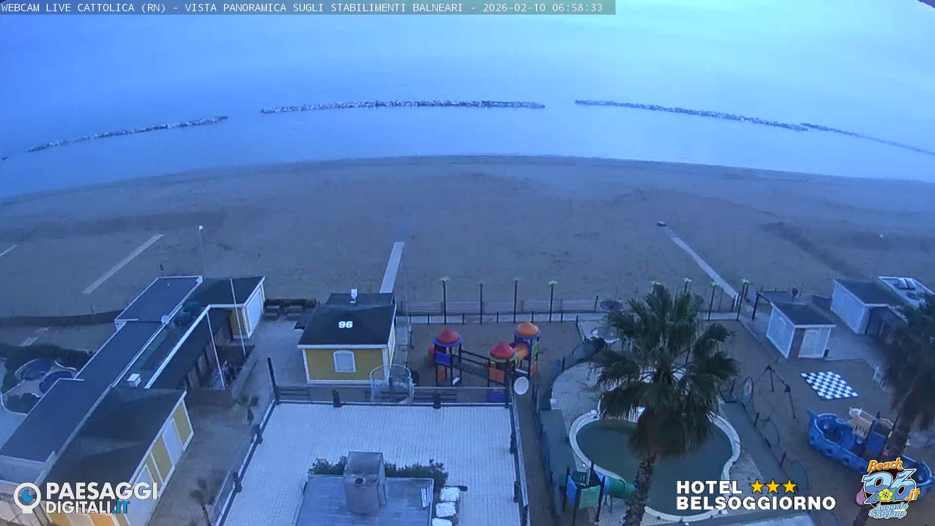 Cattolica Beach Live Cam -  Rimini, Emilia-Romagna, Italy