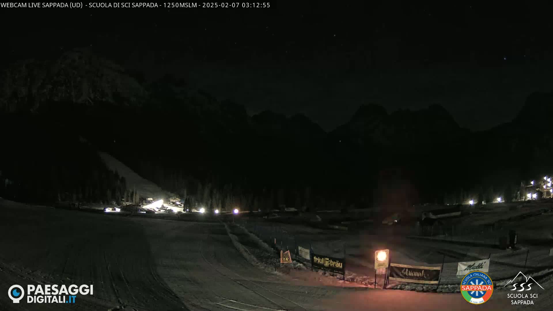  Sappada City Ski School & Ski Slope Live Cam - Udine, Friuli-Venezia Giulia, Italy