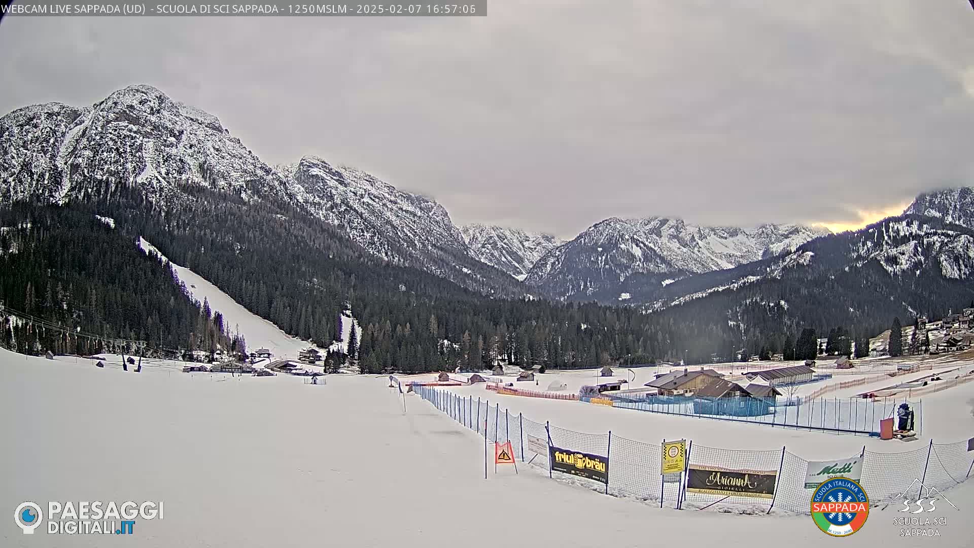 Sappada City Ski School & Ski Slope Live Cam - Udine, Friuli-Venezia Giulia, Italy