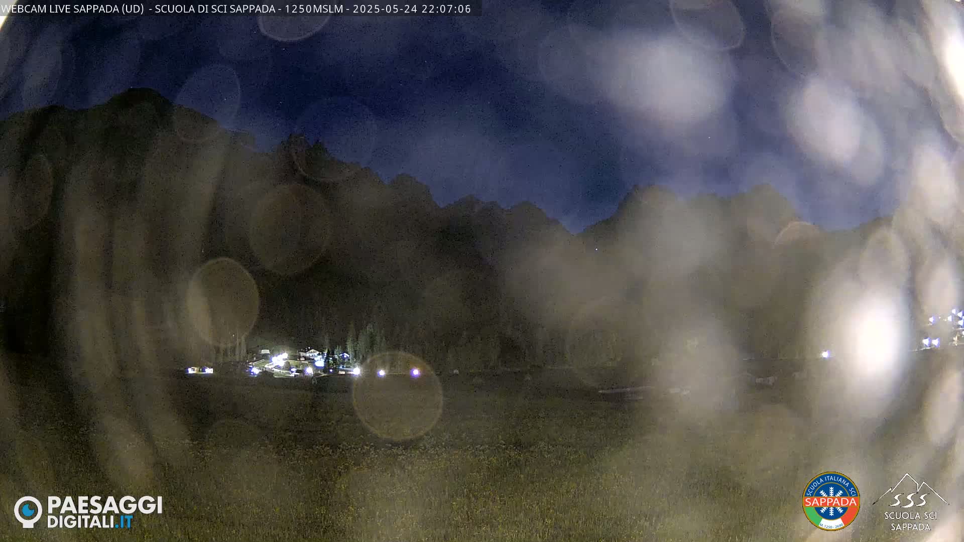  Sappada City Ski School & Ski Slope Live Cam - Udine, Friuli-Venezia Giulia, Italy