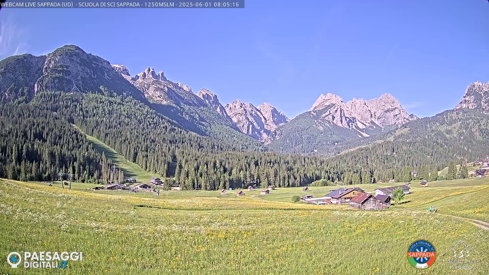  Sappada City Ski School & Ski Slope Live Cam - Udine, Friuli-Venezia Giulia, Italy
