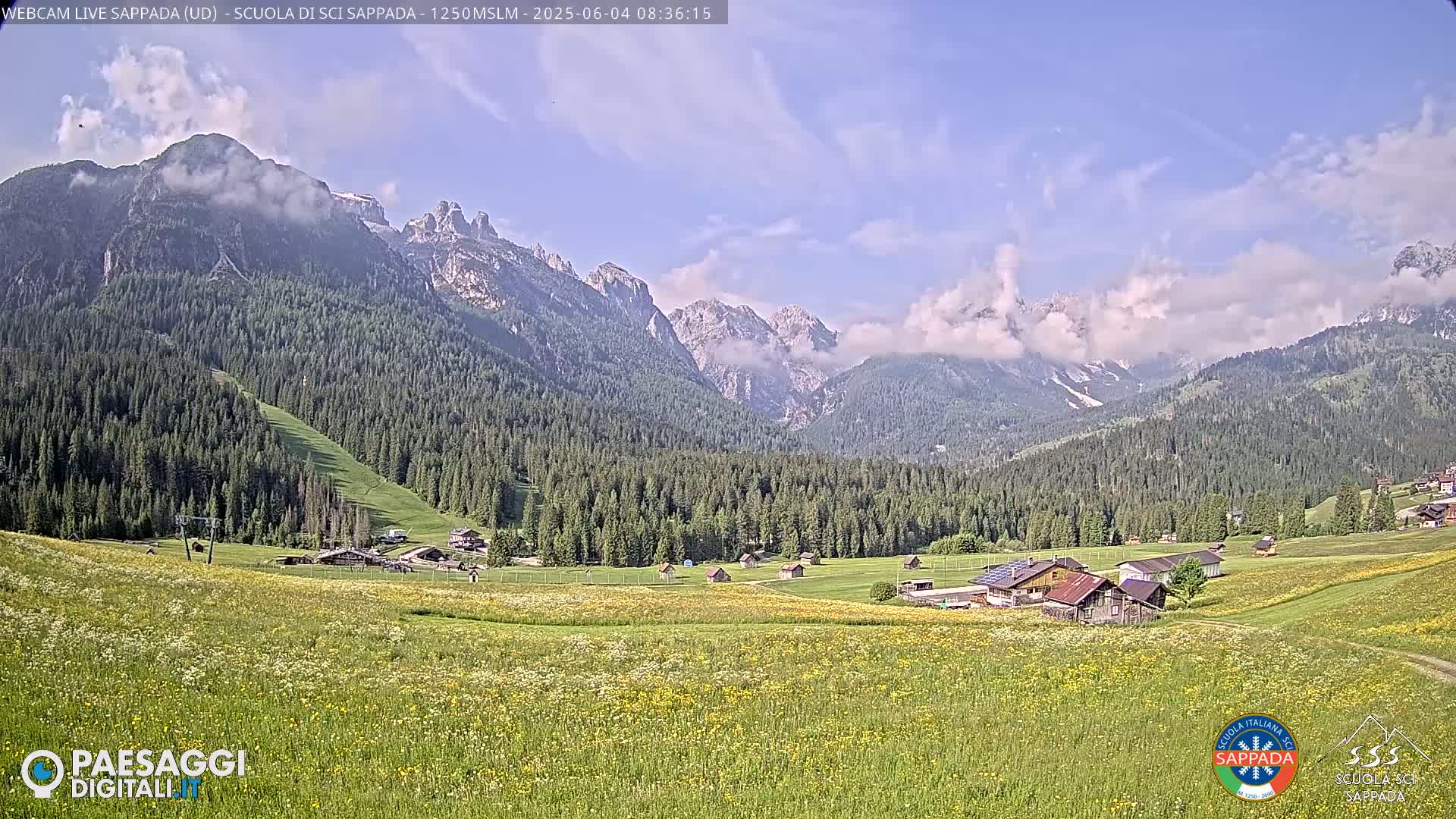  Sappada City Ski School & Ski Slope Live Cam - Udine, Friuli-Venezia Giulia, Italy