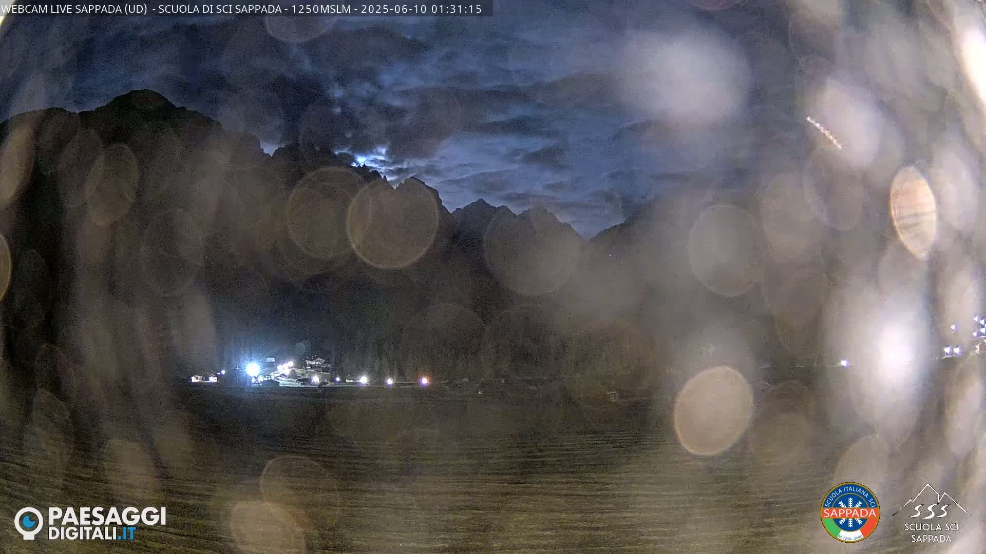  Sappada City Ski School & Ski Slope Live Cam - Udine, Friuli-Venezia Giulia, Italy