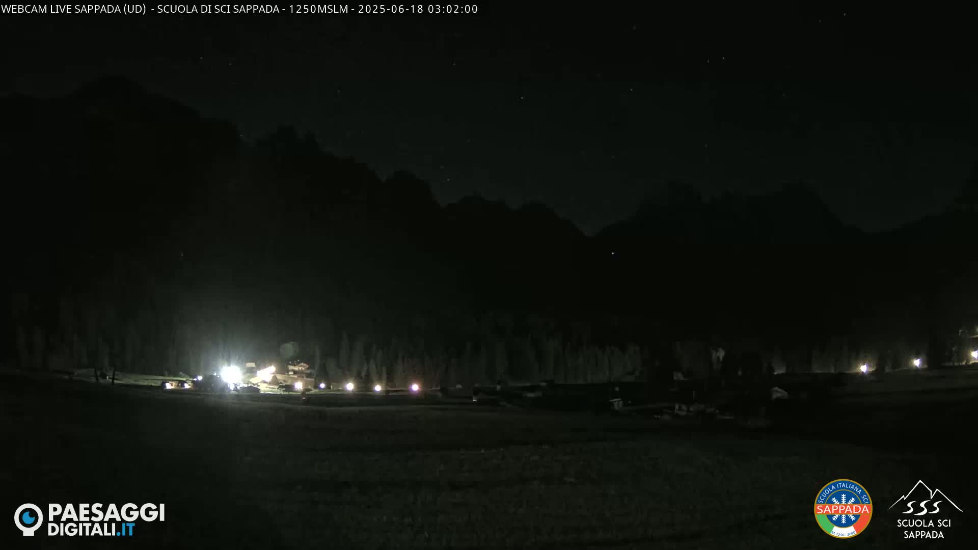  Sappada City Ski School & Ski Slope Live Cam - Udine, Friuli-Venezia Giulia, Italy