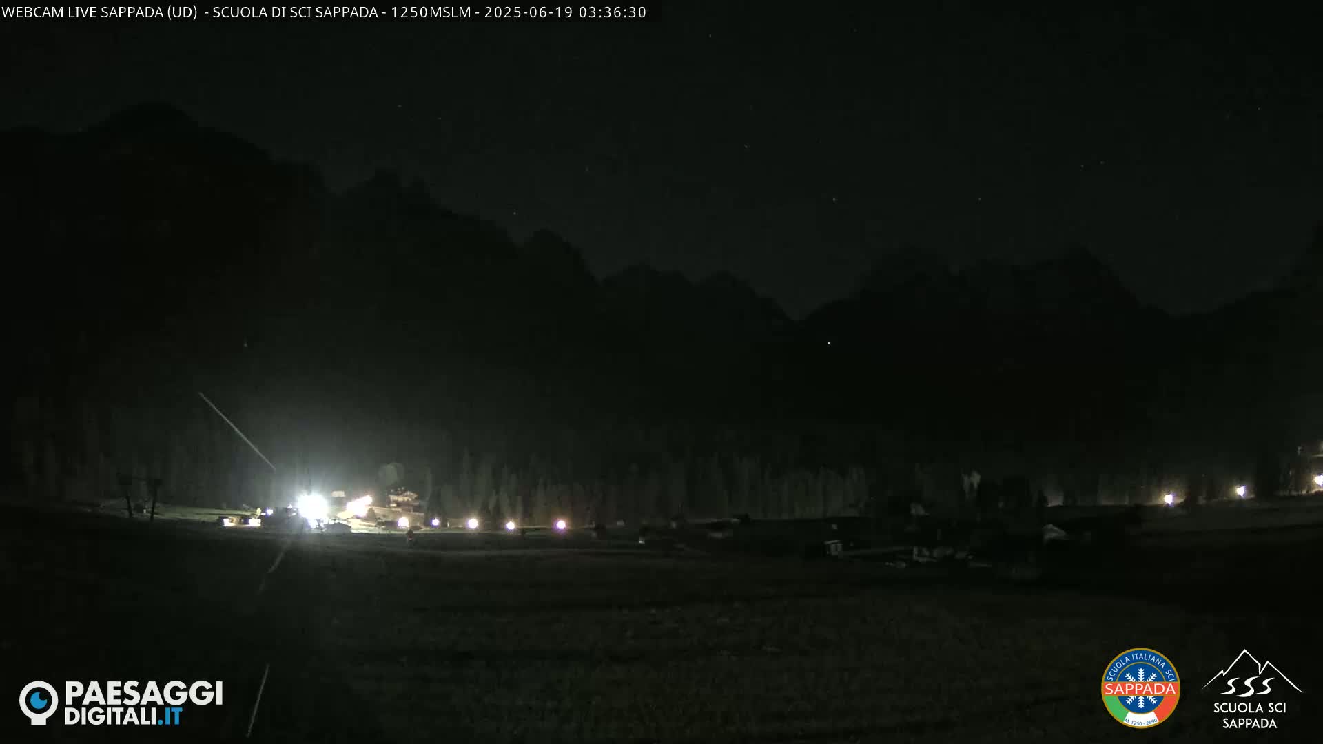  Sappada City Ski School & Ski Slope Live Cam - Udine, Friuli-Venezia Giulia, Italy