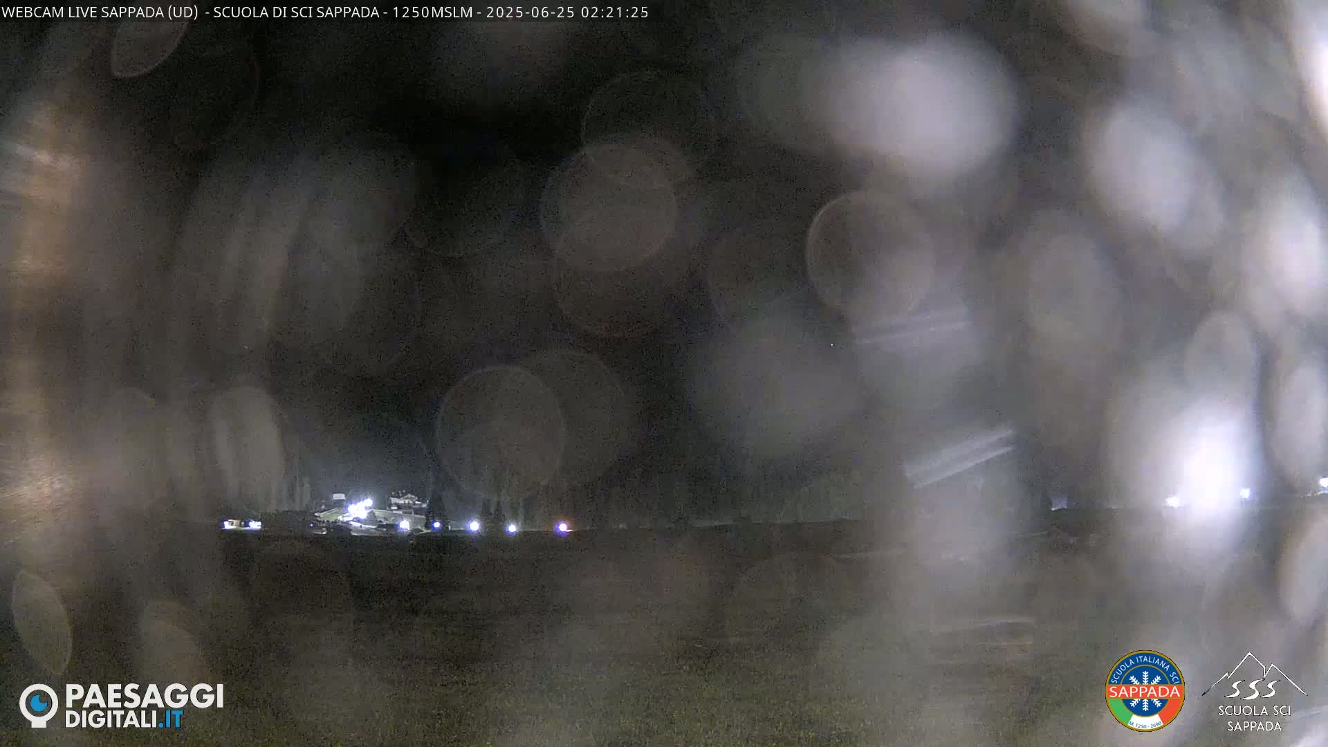  Sappada City Ski School & Ski Slope Live Cam - Udine, Friuli-Venezia Giulia, Italy