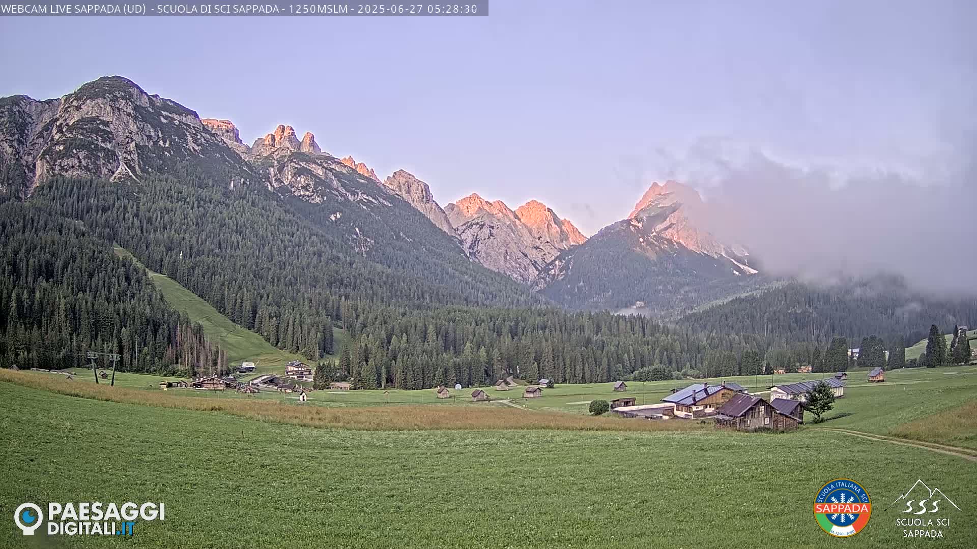  Sappada City Ski School & Ski Slope Live Cam - Udine, Friuli-Venezia Giulia, Italy