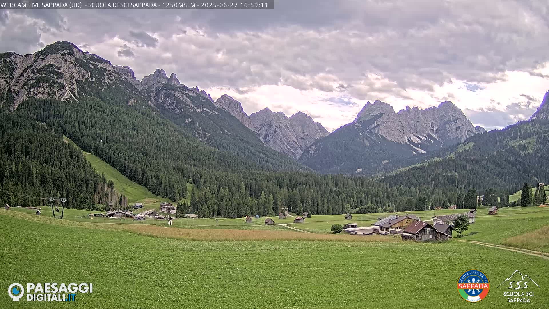  Sappada City Ski School & Ski Slope Live Cam - Udine, Friuli-Venezia Giulia, Italy