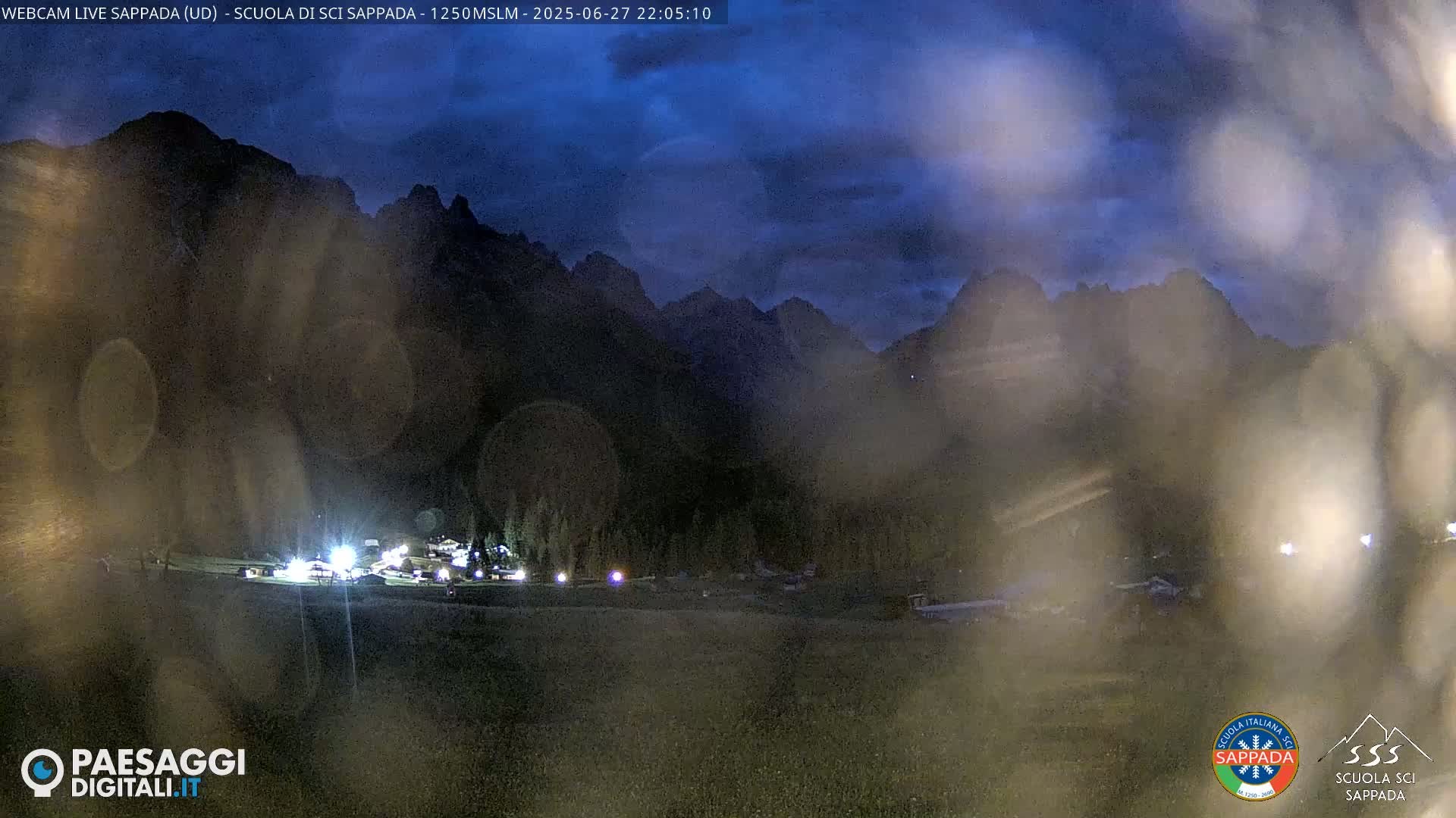  Sappada City Ski School & Ski Slope Live Cam - Udine, Friuli-Venezia Giulia, Italy