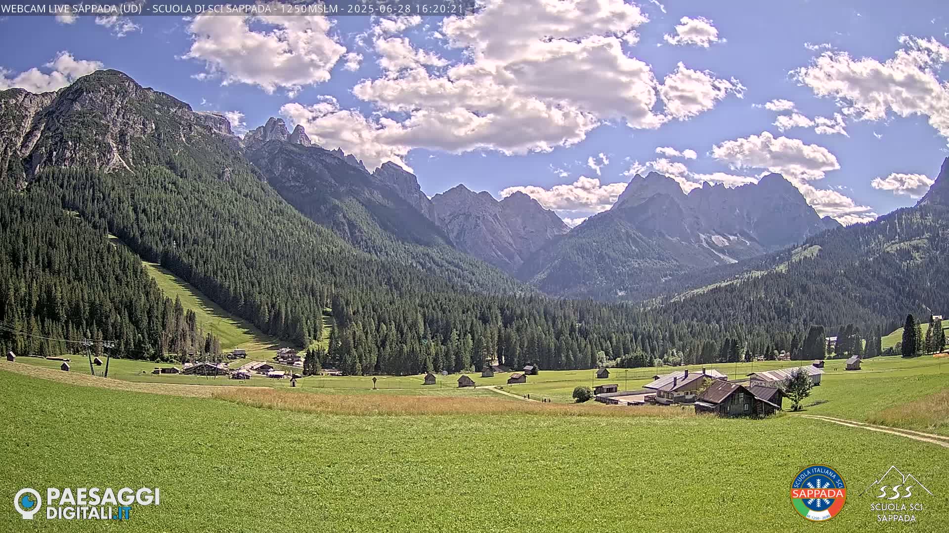  Sappada City Ski School & Ski Slope Live Cam - Udine, Friuli-Venezia Giulia, Italy