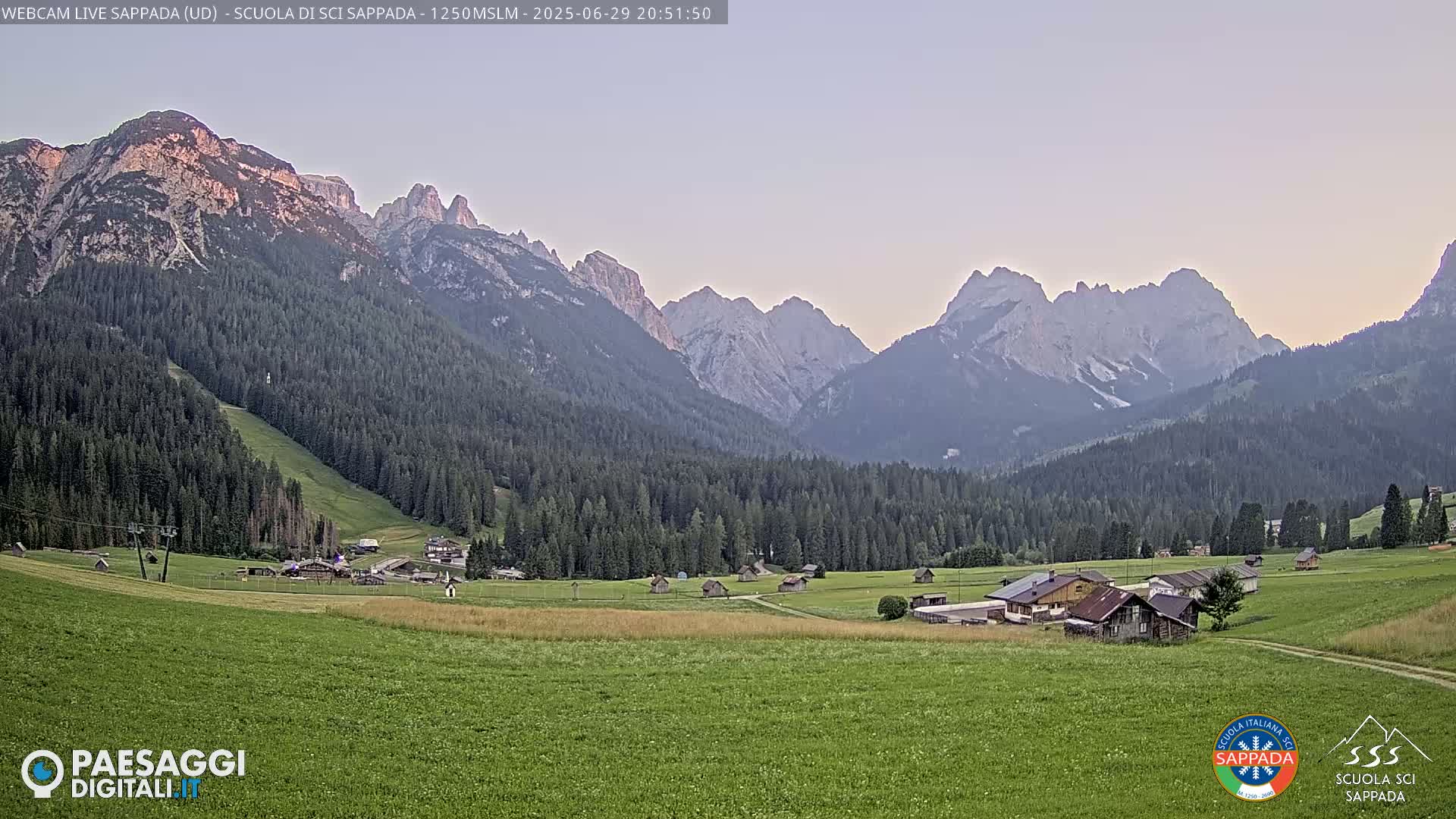  Sappada City Ski School & Ski Slope Live Cam - Udine, Friuli-Venezia Giulia, Italy