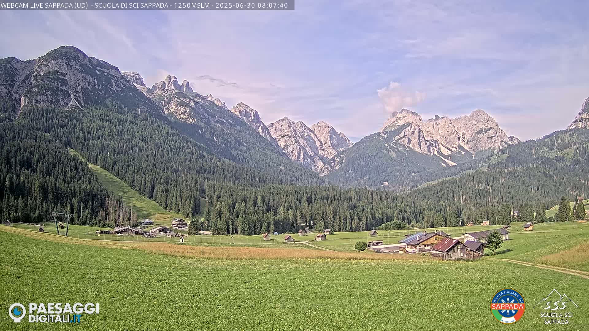  Sappada City Ski School & Ski Slope Live Cam - Udine, Friuli-Venezia Giulia, Italy