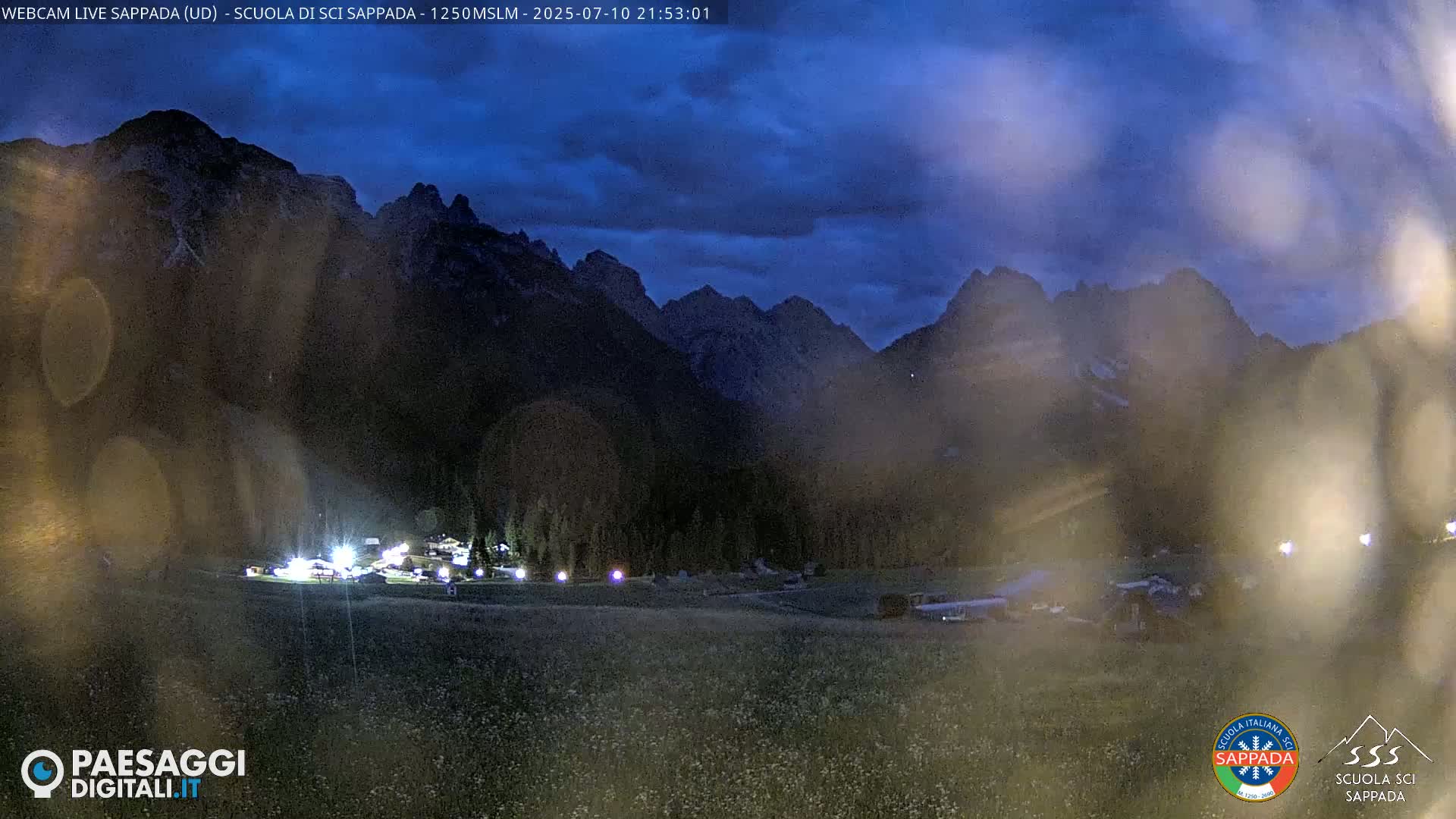  Sappada City Ski School & Ski Slope Live Cam - Udine, Friuli-Venezia Giulia, Italy