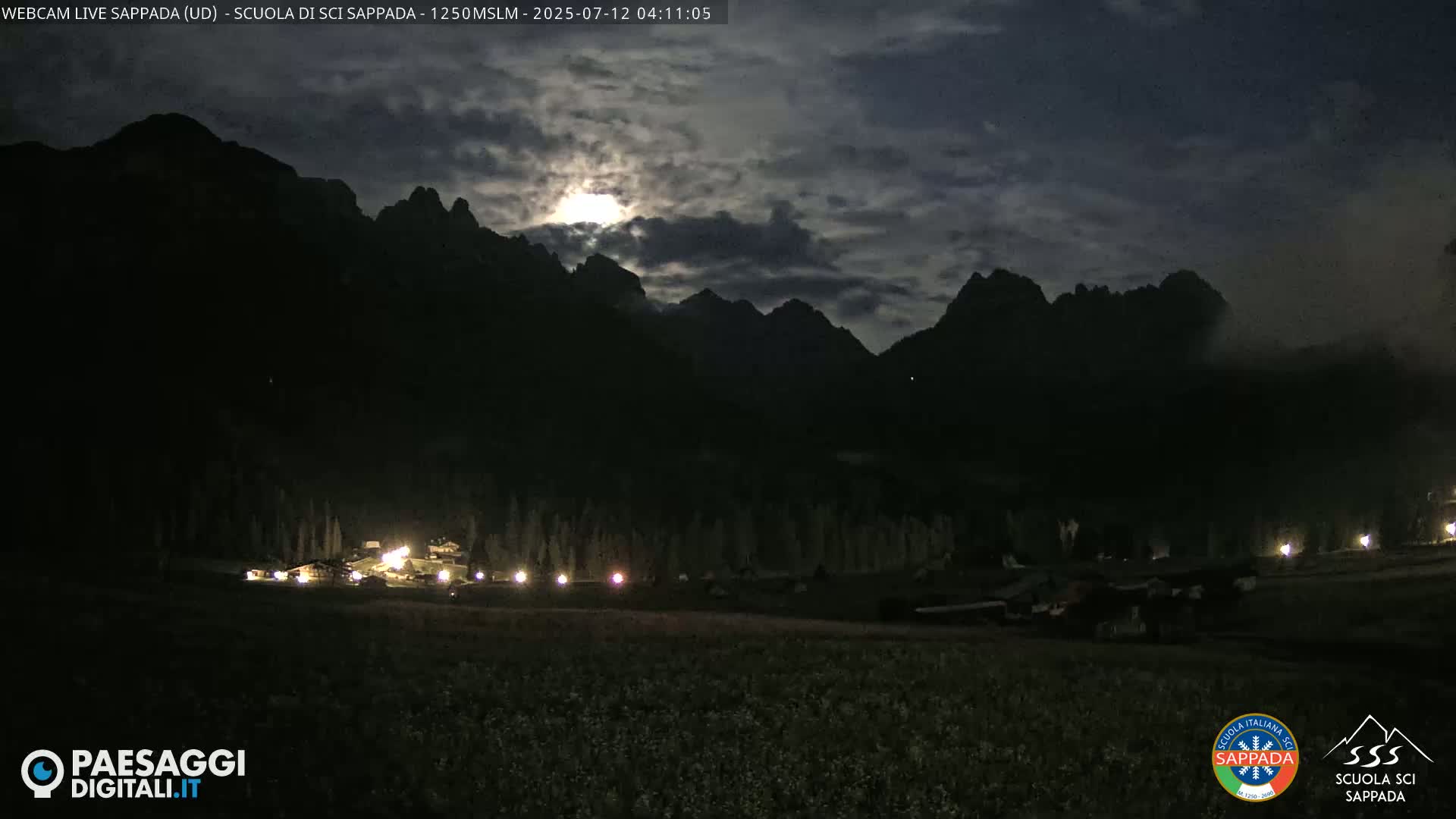  Sappada City Ski School & Ski Slope Live Cam - Udine, Friuli-Venezia Giulia, Italy
