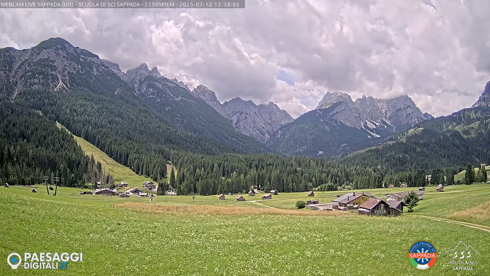  Sappada City Ski School & Ski Slope Live Cam - Udine, Friuli-Venezia Giulia, Italy