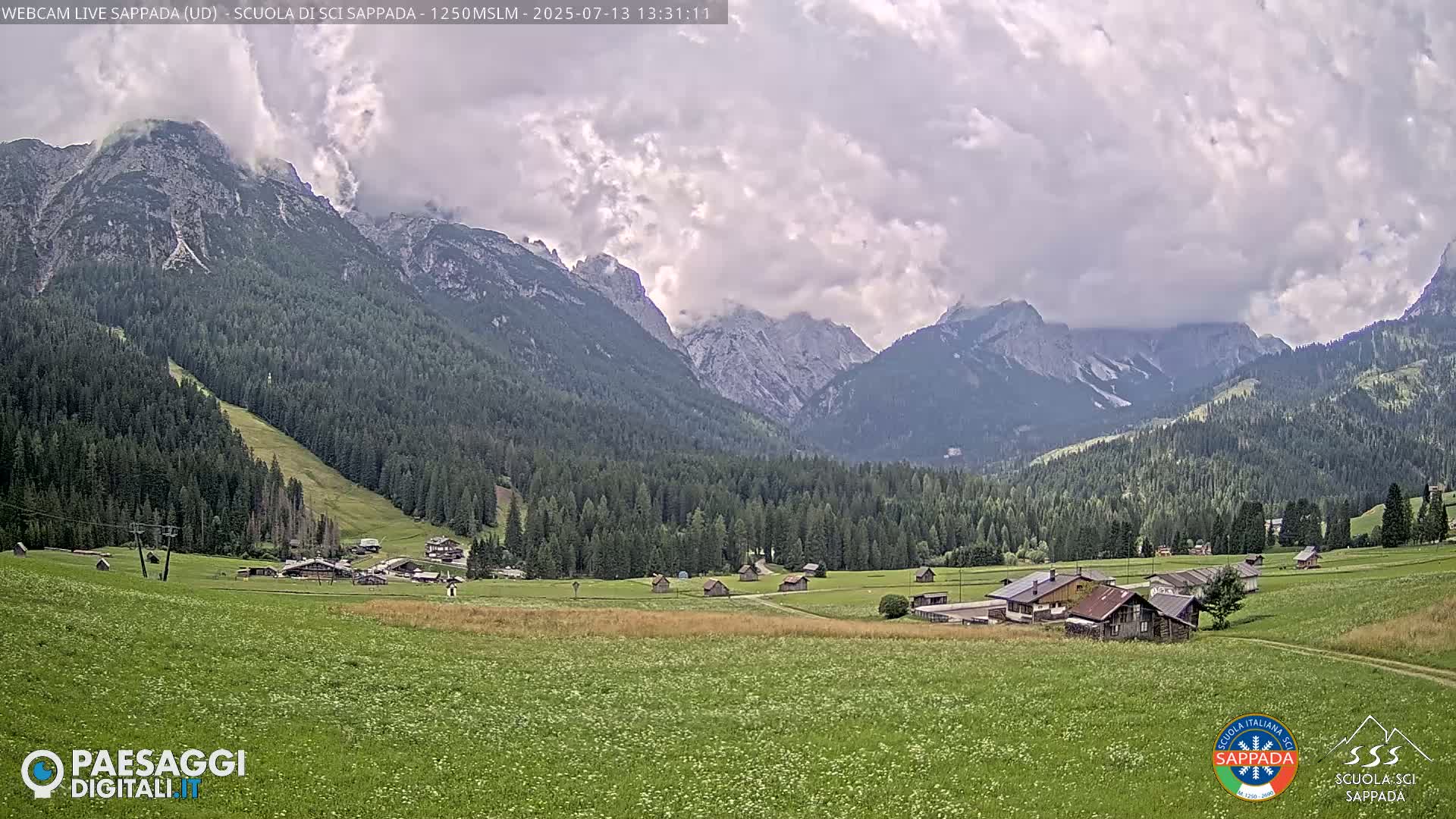  Sappada City Ski School & Ski Slope Live Cam - Udine, Friuli-Venezia Giulia, Italy