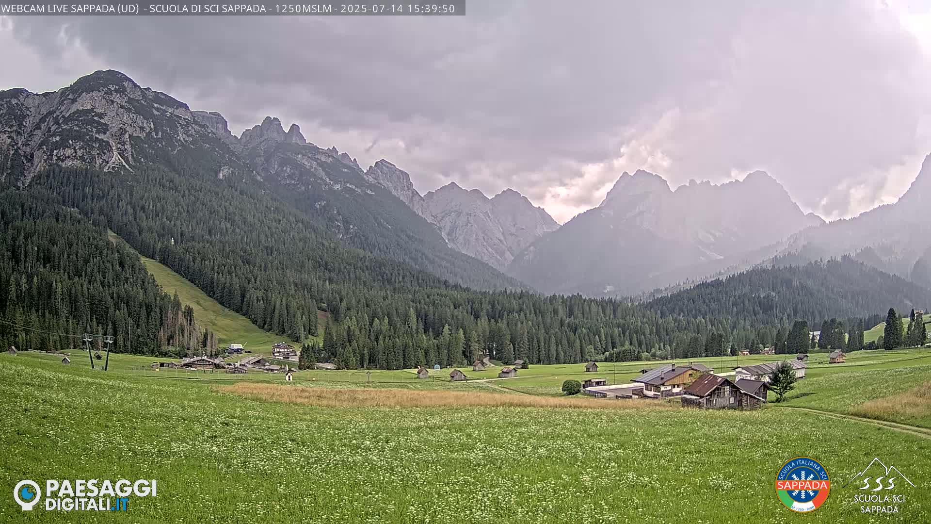  Sappada City Ski School & Ski Slope Live Cam - Udine, Friuli-Venezia Giulia, Italy