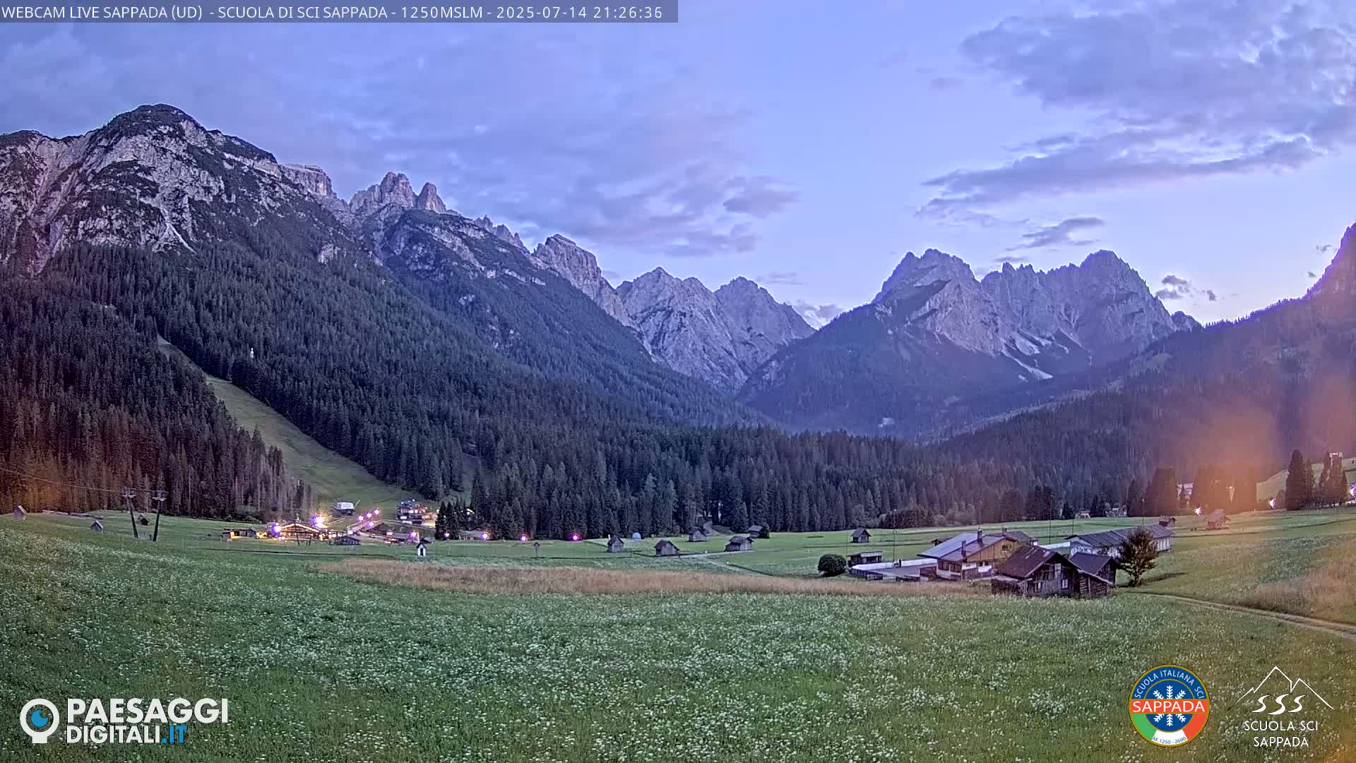  Sappada City Ski School & Ski Slope Live Cam - Udine, Friuli-Venezia Giulia, Italy