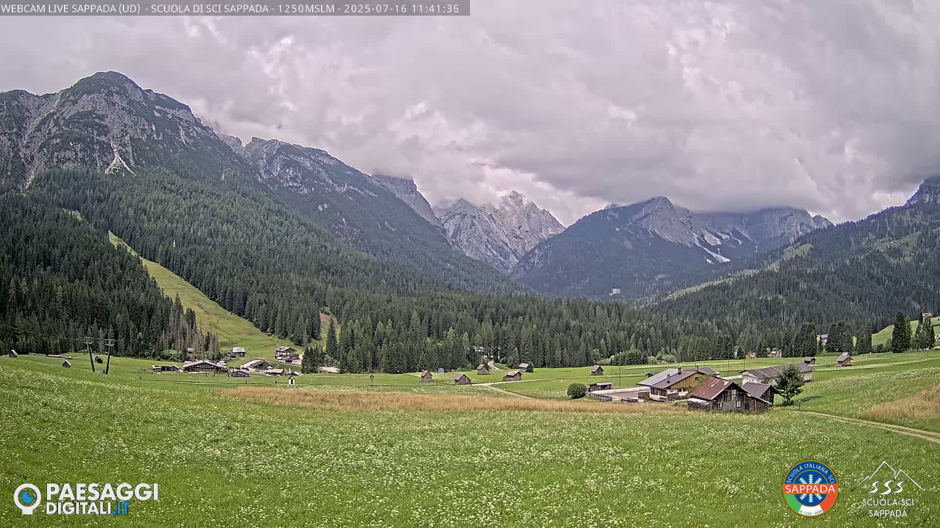  Sappada City Ski School & Ski Slope Live Cam - Udine, Friuli-Venezia Giulia, Italy