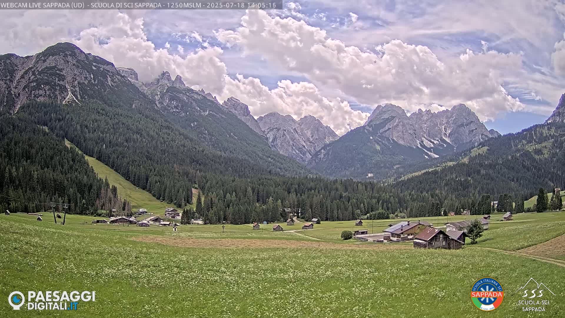 Sappada City Ski School & Ski Slope Live Cam - Udine, Friuli-Venezia Giulia, Italy