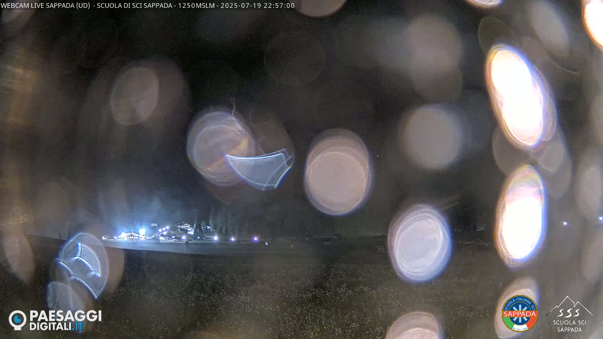  Sappada City Ski School & Ski Slope Live Cam - Udine, Friuli-Venezia Giulia, Italy