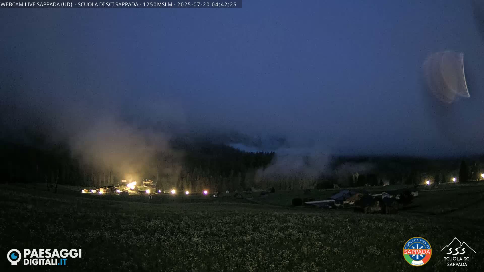  Sappada City Ski School & Ski Slope Live Cam - Udine, Friuli-Venezia Giulia, Italy