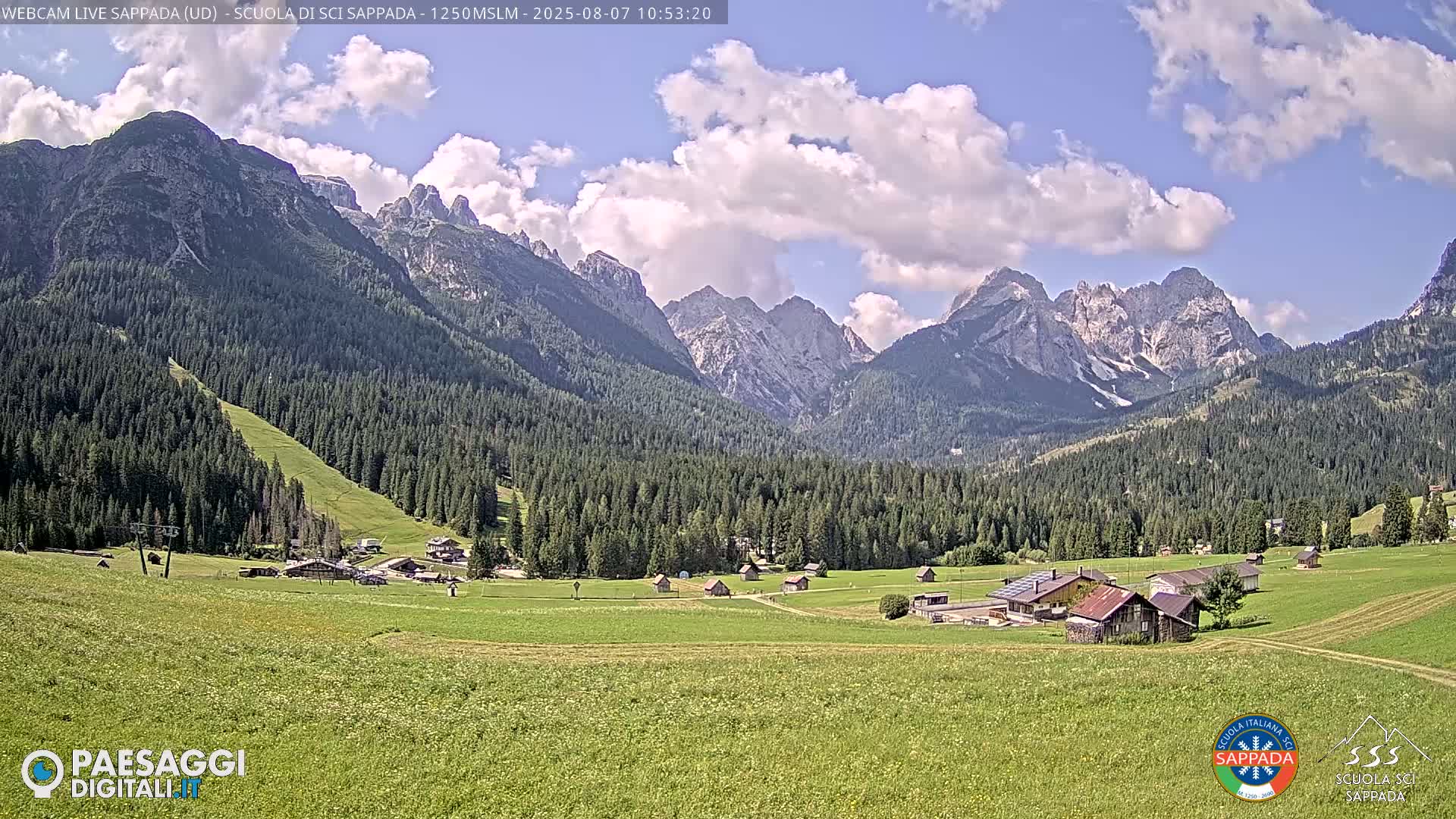  Sappada City Ski School & Ski Slope Live Cam - Udine, Friuli-Venezia Giulia, Italy