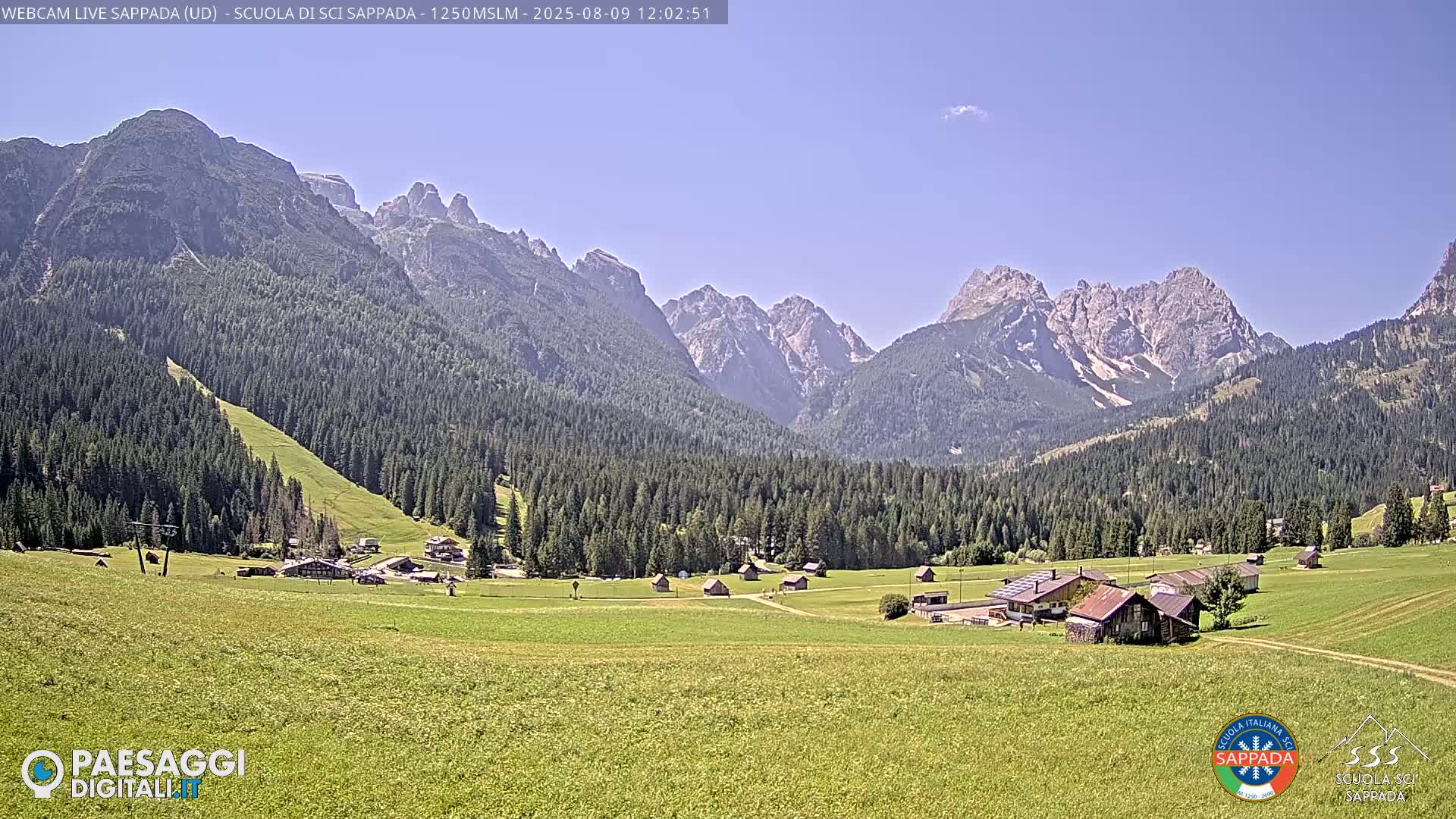  Sappada City Ski School & Ski Slope Live Cam - Udine, Friuli-Venezia Giulia, Italy