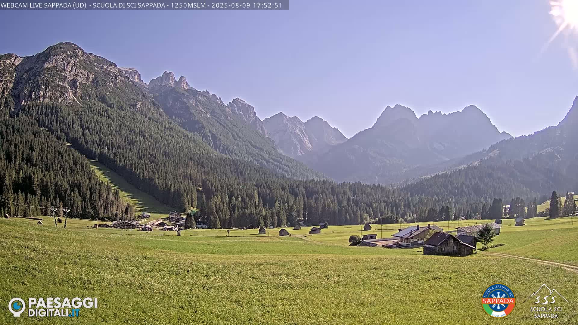  Sappada City Ski School & Ski Slope Live Cam - Udine, Friuli-Venezia Giulia, Italy
