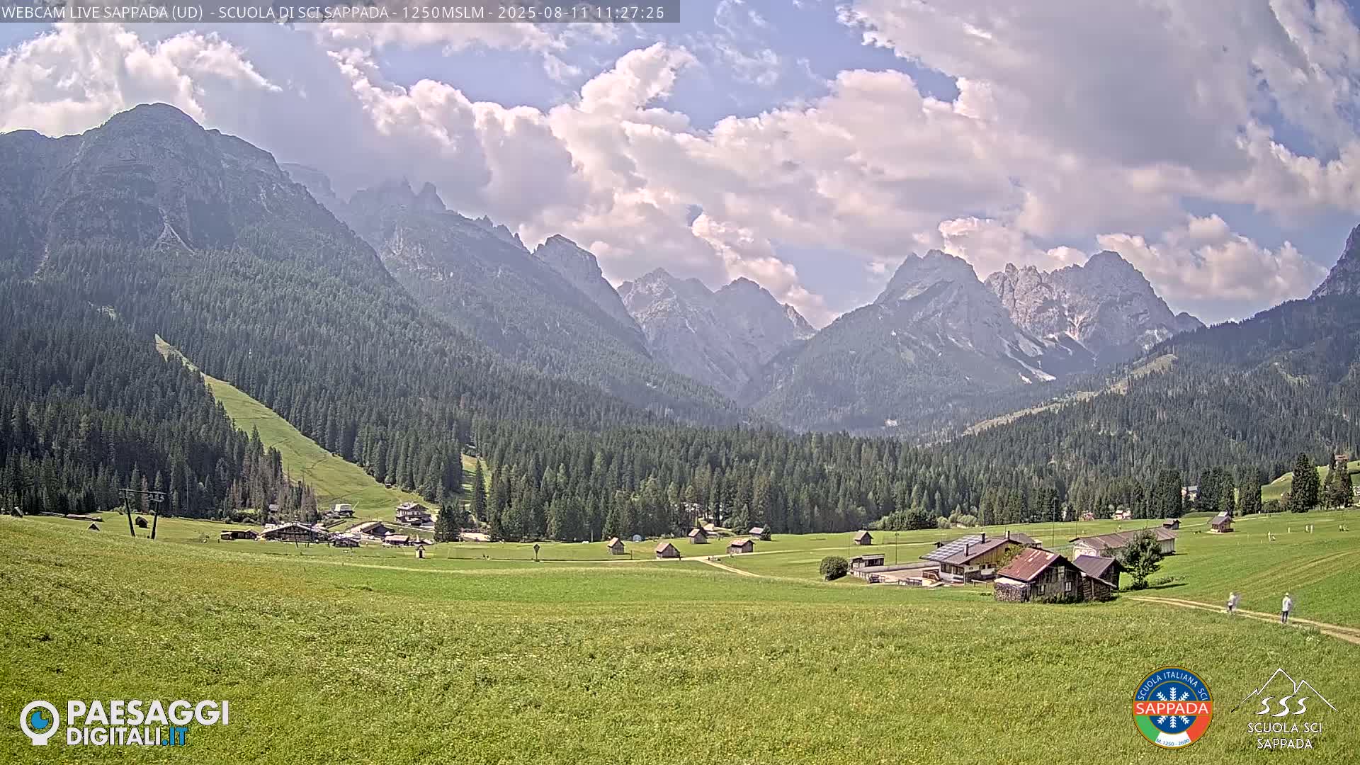  Sappada City Ski School & Ski Slope Live Cam - Udine, Friuli-Venezia Giulia, Italy