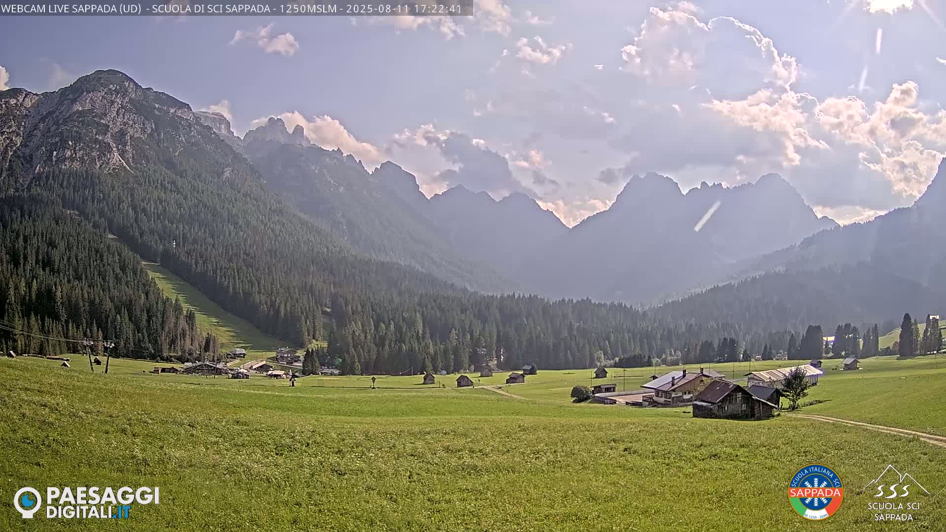  Sappada City Ski School & Ski Slope Live Cam - Udine, Friuli-Venezia Giulia, Italy