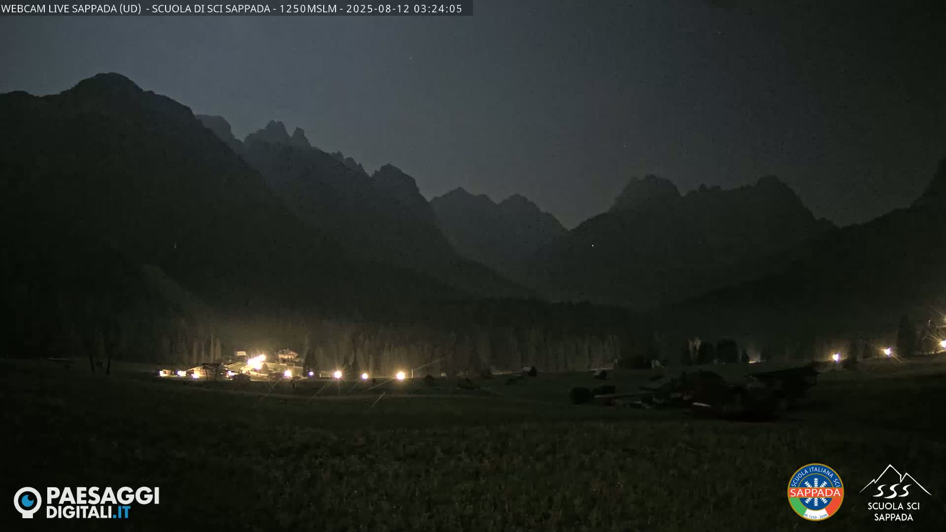  Sappada City Ski School & Ski Slope Live Cam - Udine, Friuli-Venezia Giulia, Italy