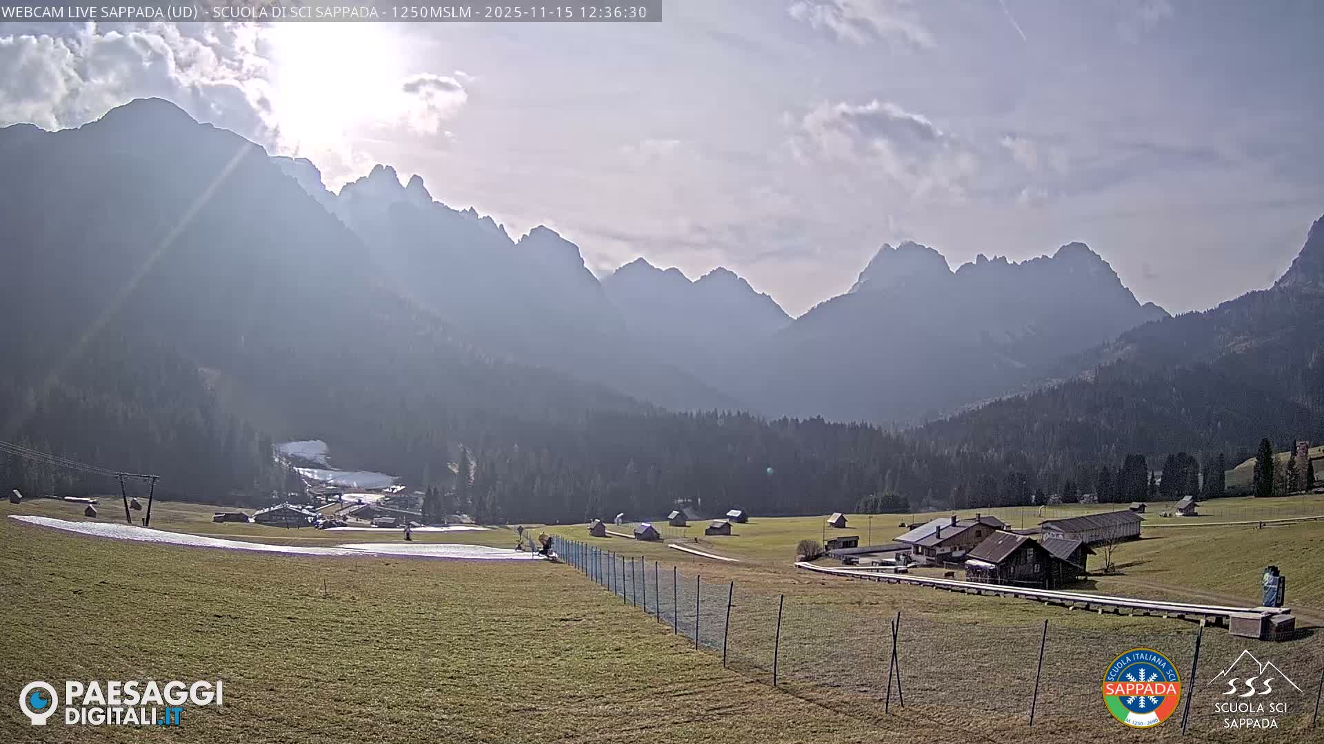  Sappada City Ski School & Ski Slope Live Cam - Udine, Friuli-Venezia Giulia, Italy
