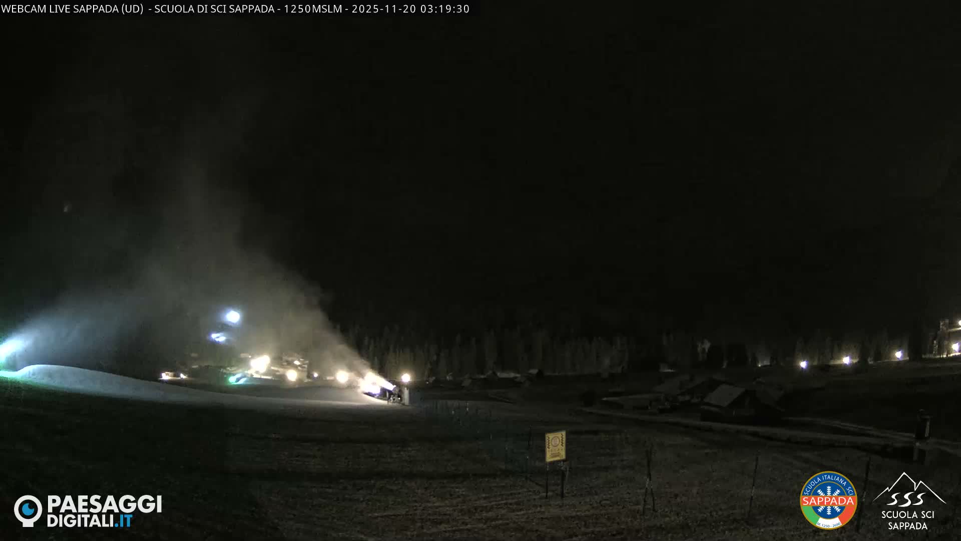  Sappada City Ski School & Ski Slope Live Cam - Udine, Friuli-Venezia Giulia, Italy