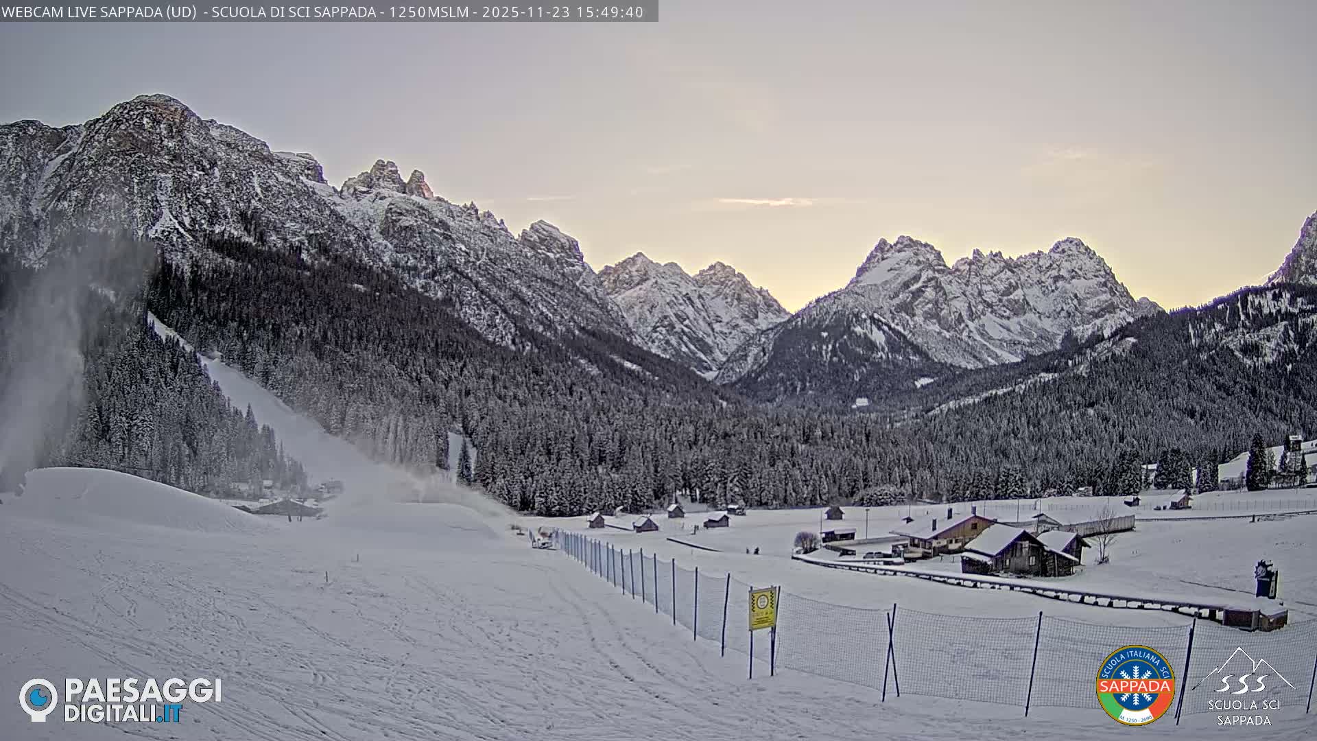  Sappada City Ski School & Ski Slope Live Cam - Udine, Friuli-Venezia Giulia, Italy