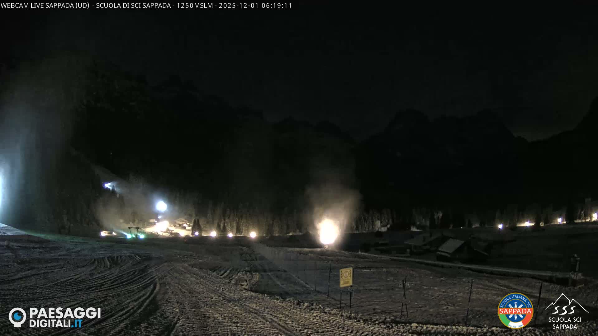  Sappada City Ski School & Ski Slope Live Cam - Udine, Friuli-Venezia Giulia, Italy