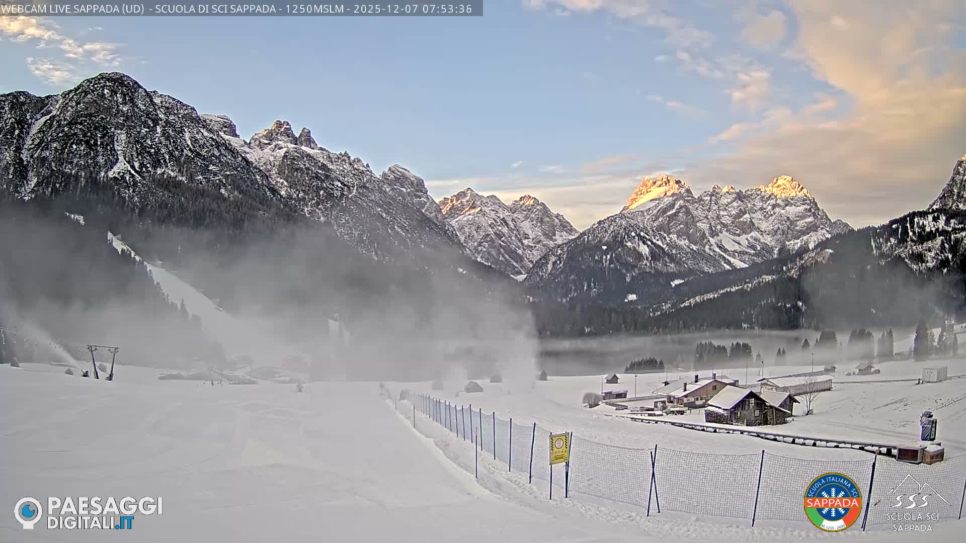  Sappada City Ski School & Ski Slope Live Cam - Udine, Friuli-Venezia Giulia, Italy