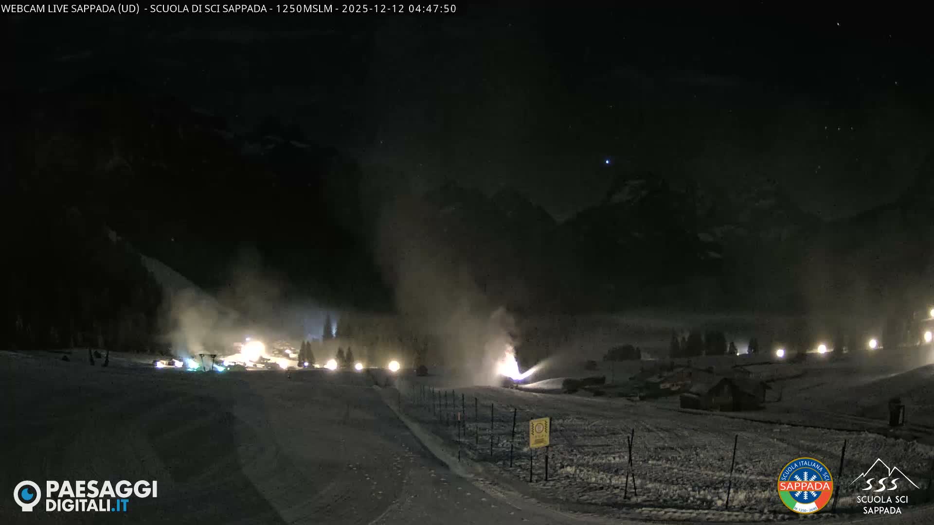  Sappada City Ski School & Ski Slope Live Cam - Udine, Friuli-Venezia Giulia, Italy