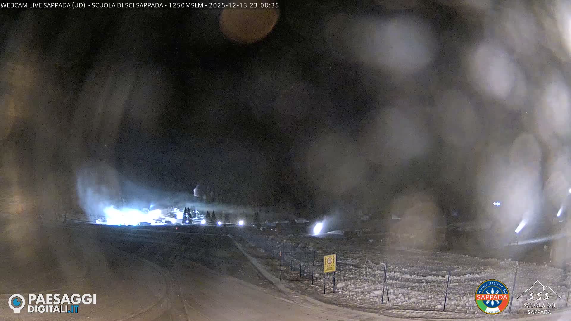  Sappada City Ski School & Ski Slope Live Cam - Udine, Friuli-Venezia Giulia, Italy