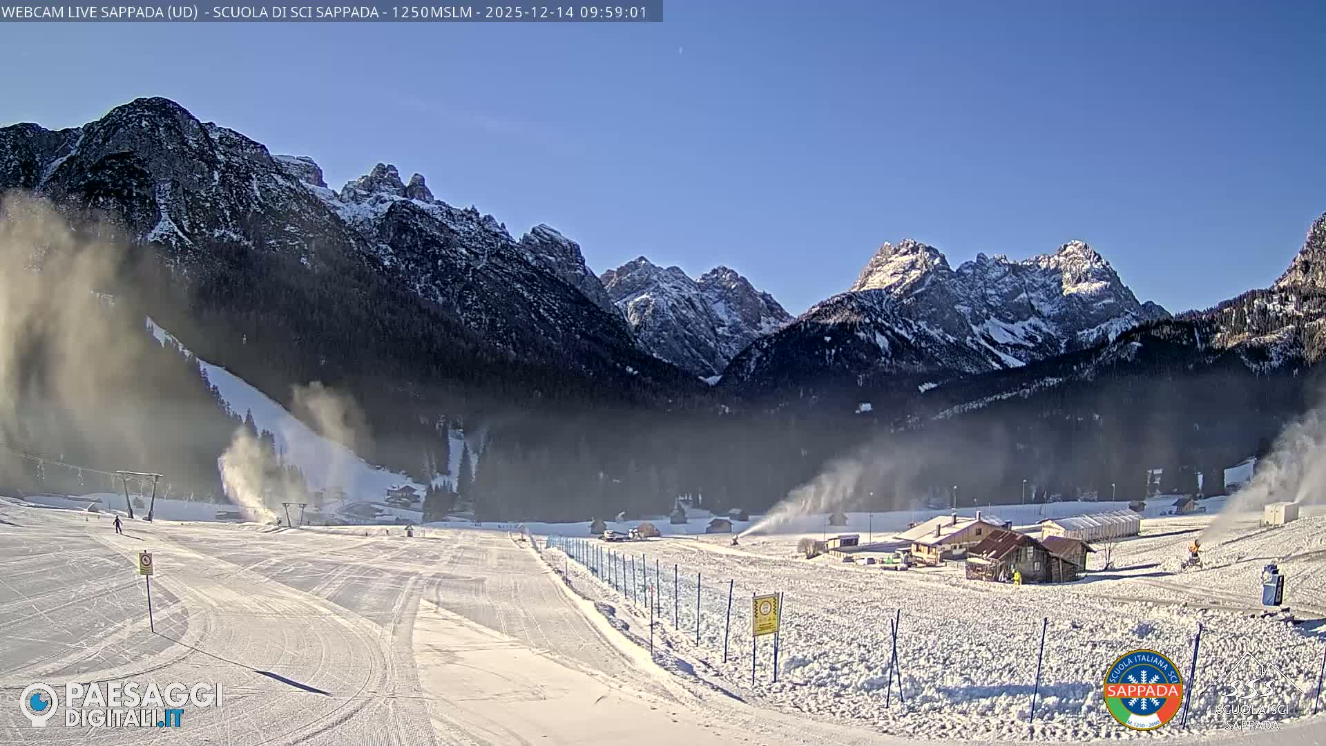  Sappada City Ski School & Ski Slope Live Cam - Udine, Friuli-Venezia Giulia, Italy