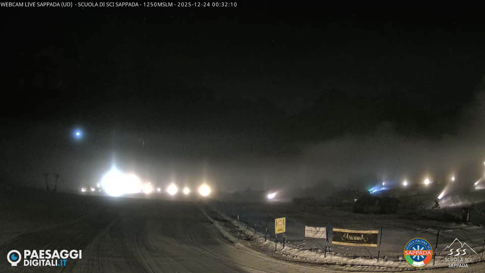  Sappada City Ski School & Ski Slope Live Cam - Udine, Friuli-Venezia Giulia, Italy