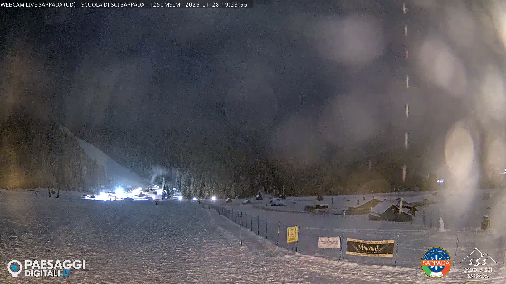  Sappada City Ski School & Ski Slope Live Cam - Udine, Friuli-Venezia Giulia, Italy