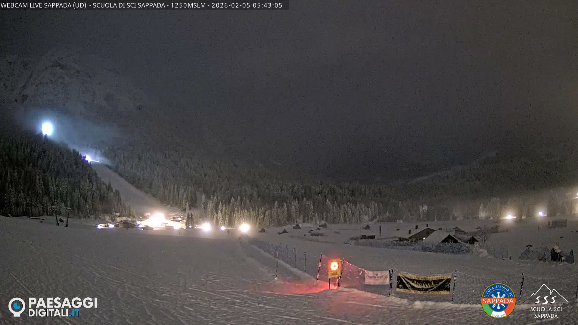  Sappada City Ski School & Ski Slope Live Cam - Udine, Friuli-Venezia Giulia, Italy
