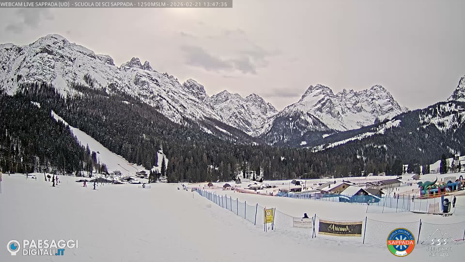  Sappada City Ski School & Ski Slope Live Cam - Udine, Friuli-Venezia Giulia, Italy