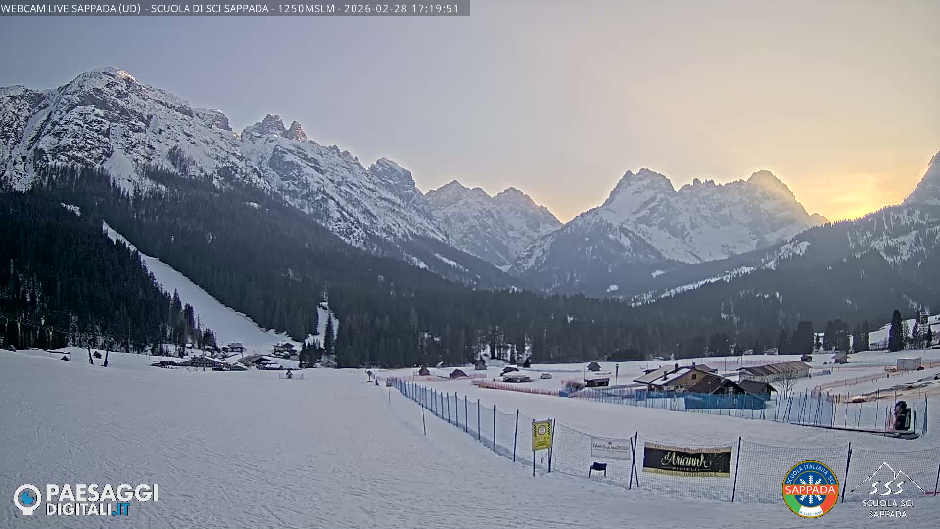  Sappada City Ski School & Ski Slope Live Cam - Udine, Friuli-Venezia Giulia, Italy