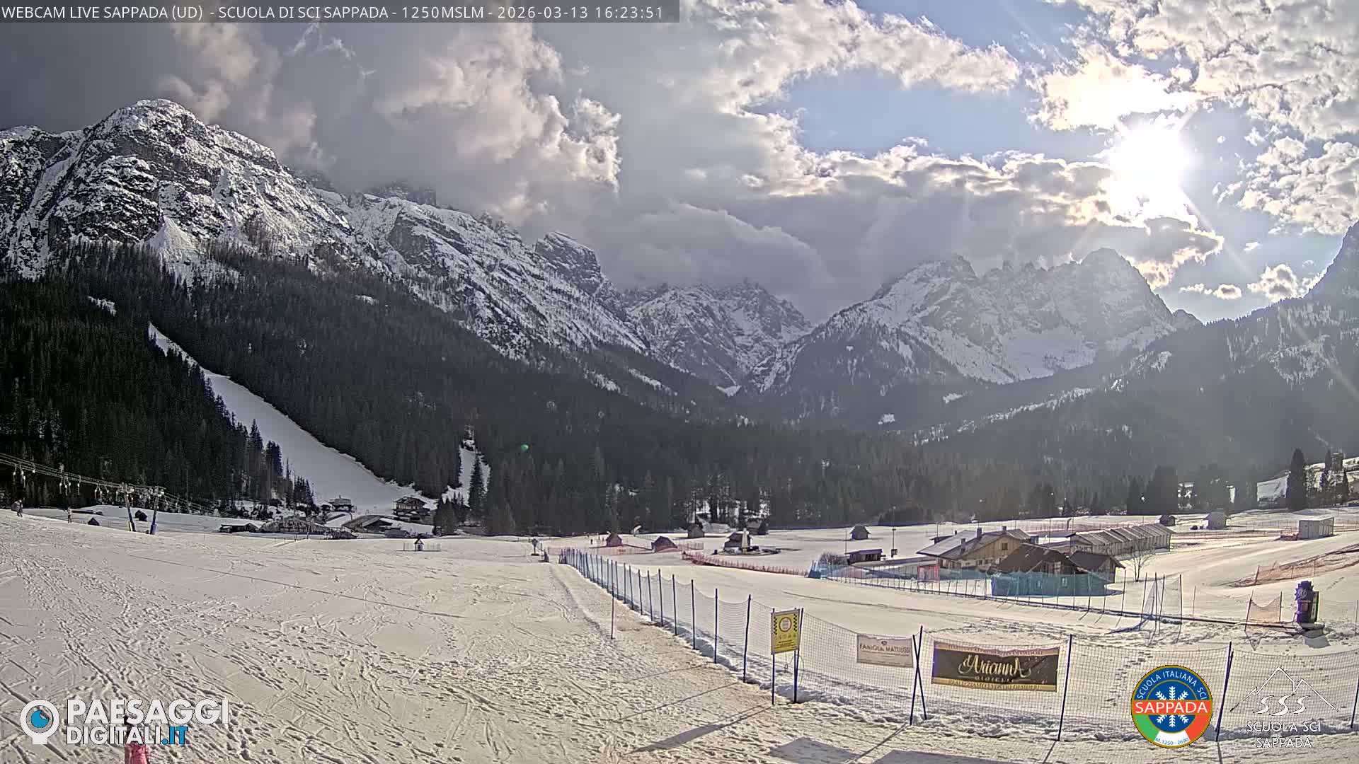  Sappada City Ski School & Ski Slope Live Cam - Udine, Friuli-Venezia Giulia, Italy