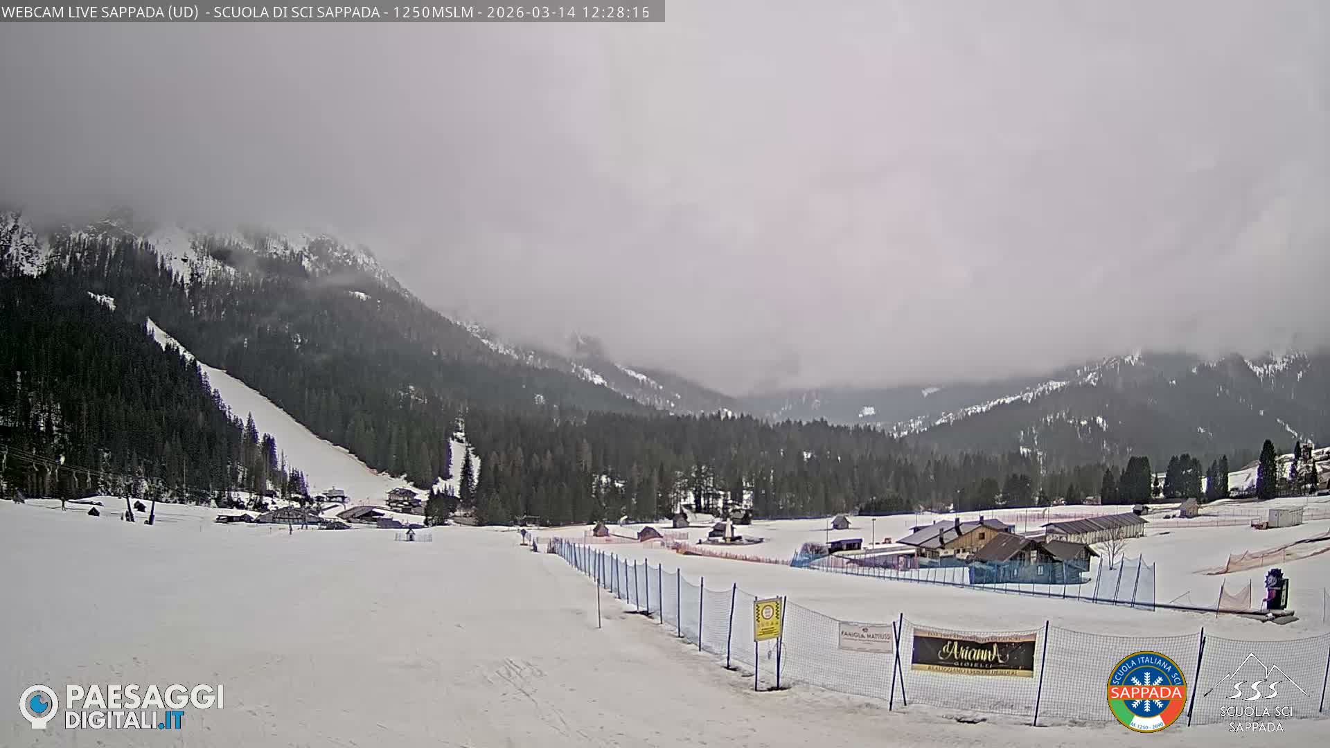  Sappada City Ski School & Ski Slope Live Cam - Udine, Friuli-Venezia Giulia, Italy