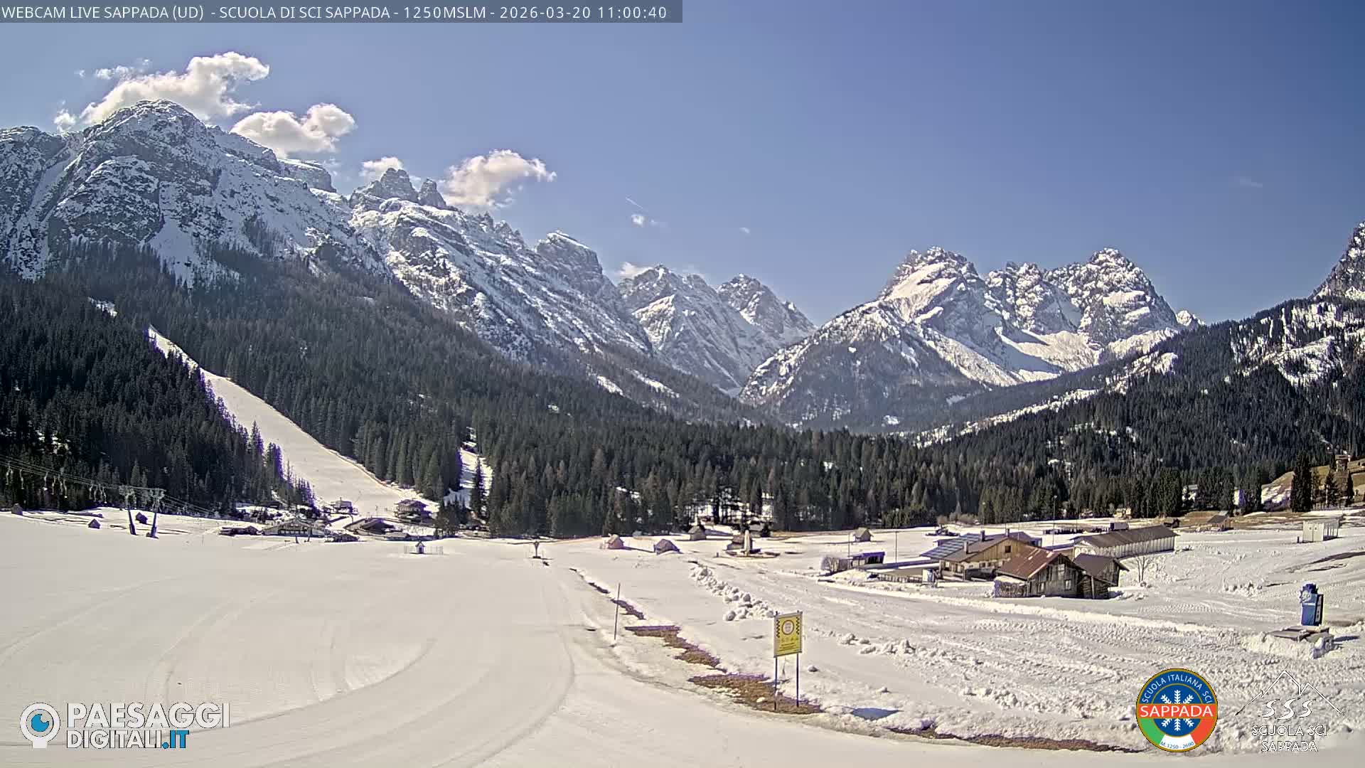  Sappada City Ski School & Ski Slope Live Cam - Udine, Friuli-Venezia Giulia, Italy