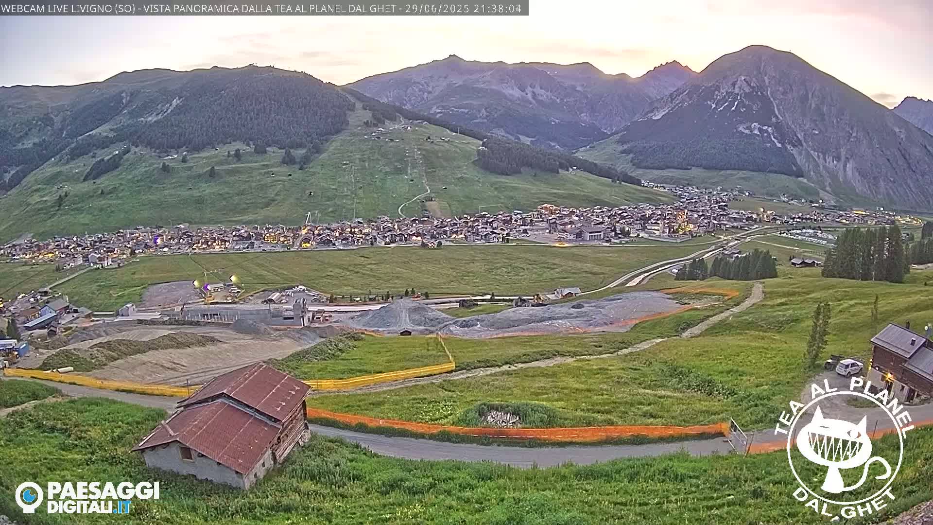 Livigno Ski City Panaromic Live Cam - Sondrio, Lombardy, Italy