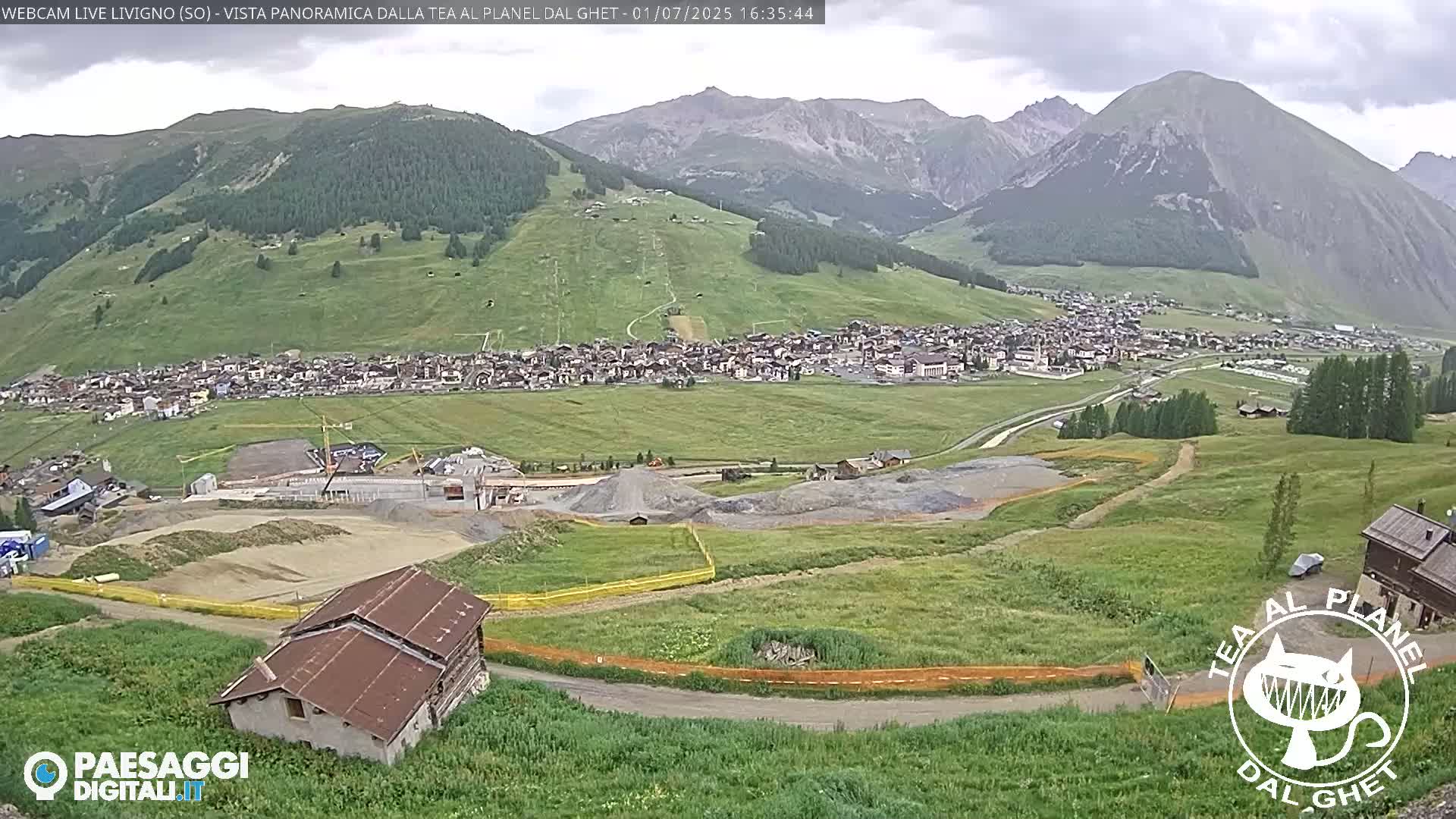 Livigno Ski City Panaromic Live Cam - Sondrio, Lombardy, Italy